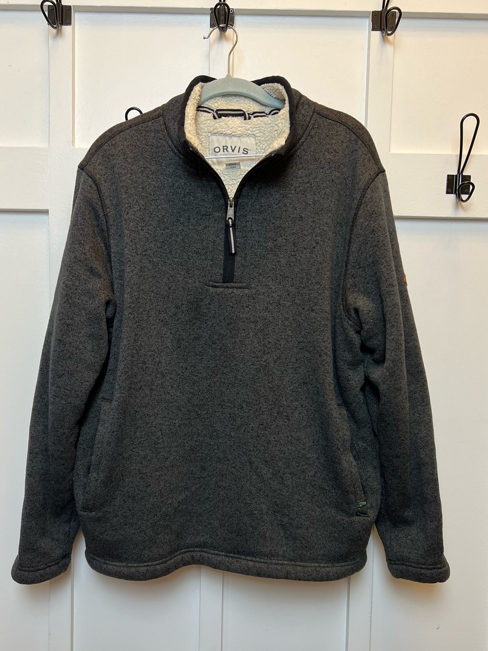 Orvis Mens Large Gray Fleece 1/4 Zip Pullover Outdoor Fall Winter Sweater